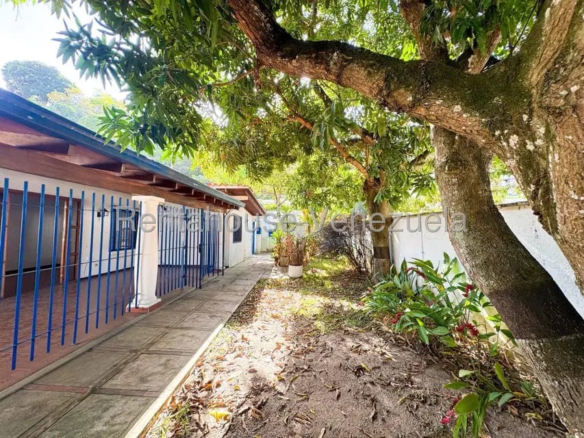 Casa (Duplex) en Venta en Lomas del Mirador, Distrito Metropolitano - 24