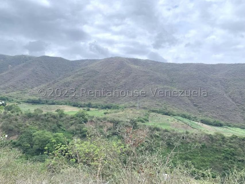 Terreno (Finca) en Venta en Sector El Anis, Merida - 2
