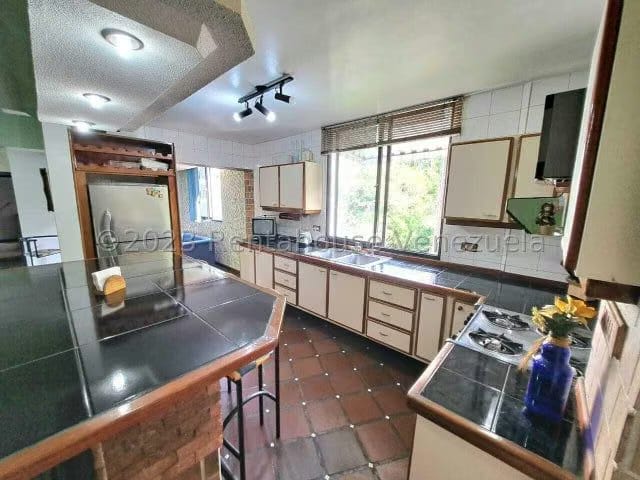 APARTAMENTO EN VENTA – ELENA MARIN NOBREGA