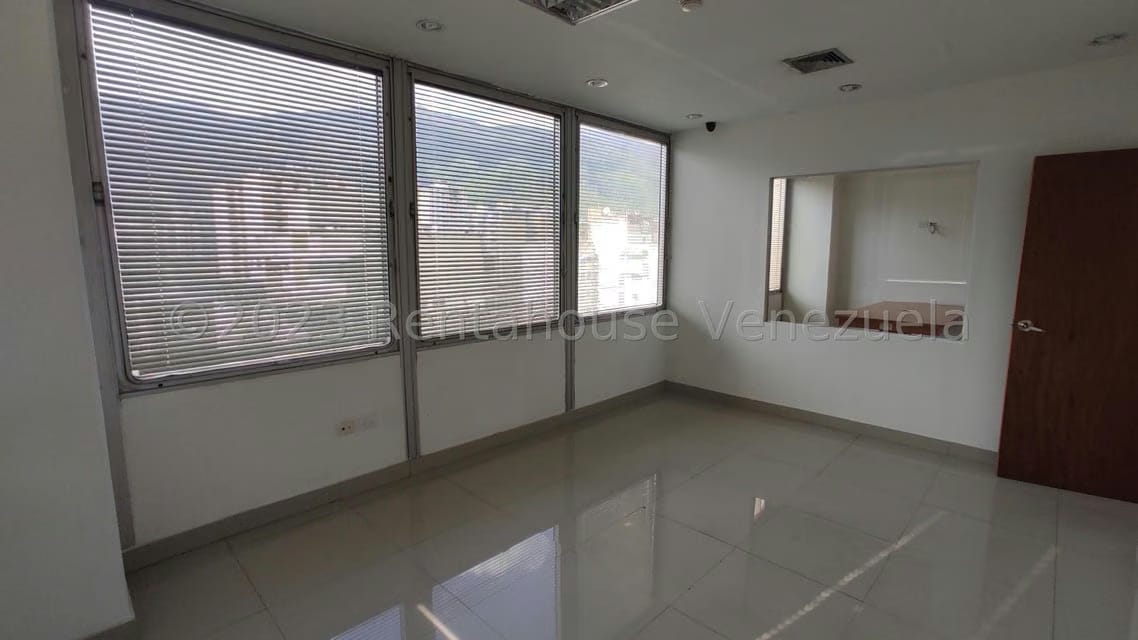 Comercial (Oficina) en Venta en Parroquia La Candelaria, Distrito Metropolitano - 17