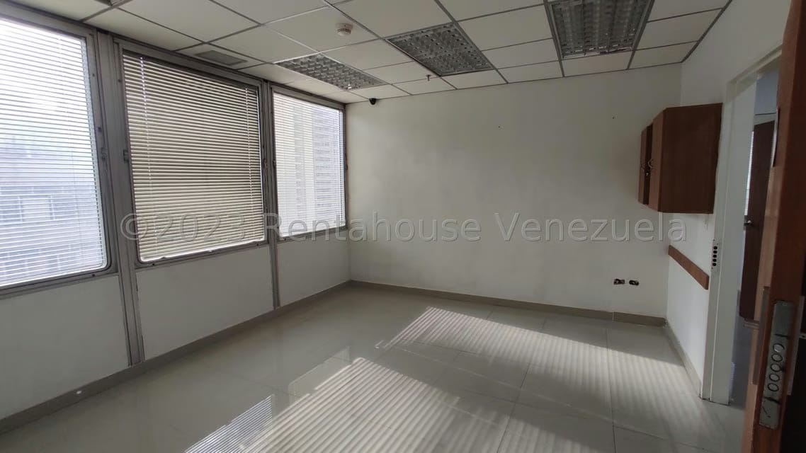 Comercial (Oficina) en Venta en Parroquia La Candelaria, Distrito Metropolitano - 10