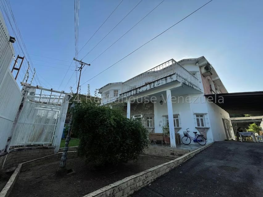 Casa (Multipes Niveles) en Venta en Araure, Portuguesa - 2