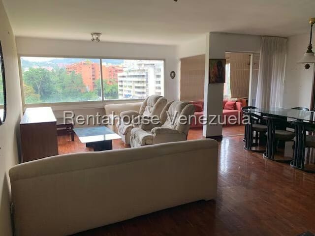 Apartamento (1 Nivel) en Venta en Los Samanes, Distrito Metropolitano - 8