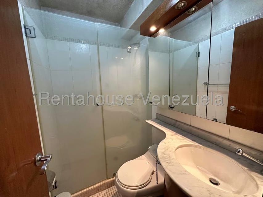 Apartamento (1 Nivel) en Venta en Miranda, Distrito Metropolitano - 35