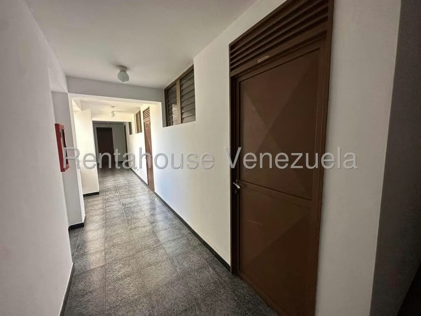 Apartamento (1 Nivel) en Venta en Miranda, Distrito Metropolitano - 51