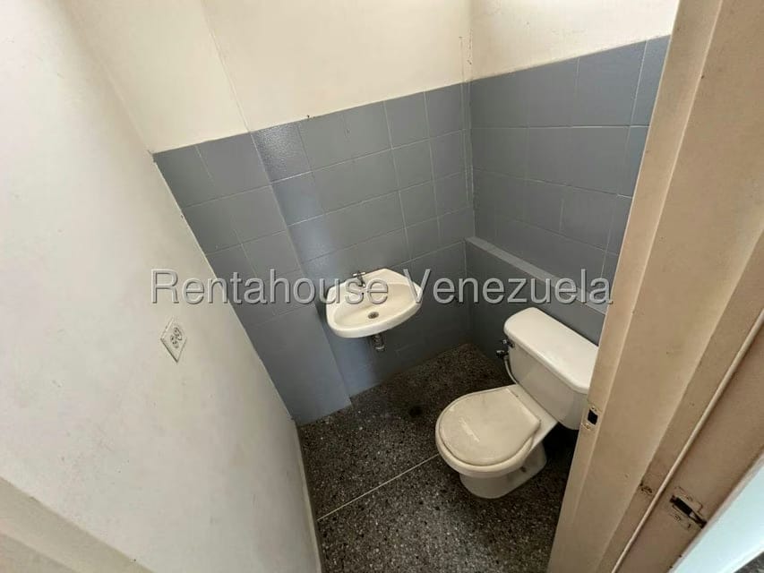 Comercial (Local Comercial) en Alquiler en Centro, Portuguesa - 7