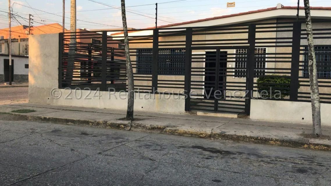 Casa (Multipes Niveles) en Venta en Nueva Segovia, Lara - 37