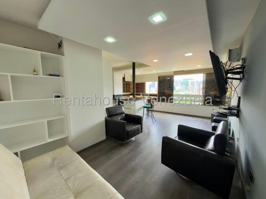 Apartamento (1 Nivel) en Alquiler en El Rosal, Distrito Metropolitano