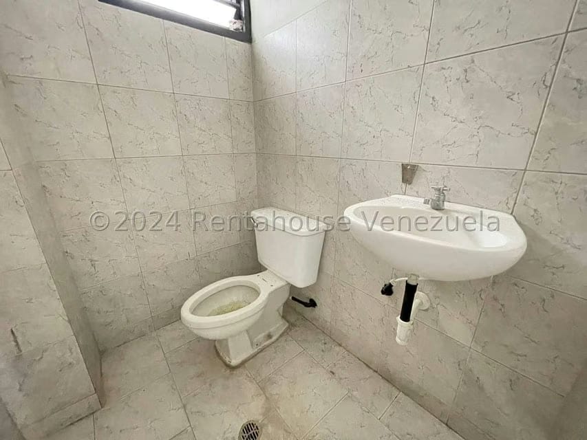 Comercial (Local Comercial) en Alquiler en La Romana, Aragua - 9