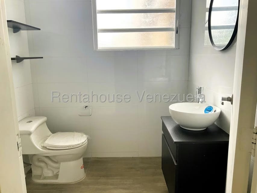 Comercial (Oficina) en Alquiler en Altamira, Distrito Metropolitano - 14