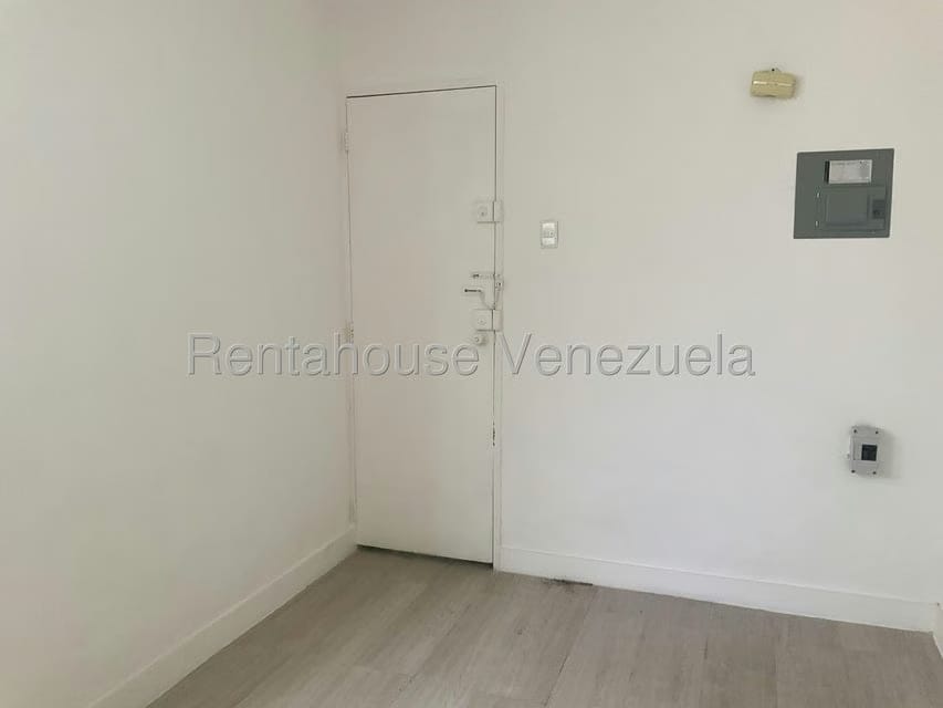 Comercial (Oficina) en Alquiler en Altamira, Distrito Metropolitano - 6