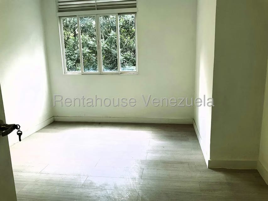 Comercial (Oficina) en Alquiler en Altamira, Distrito Metropolitano - 8