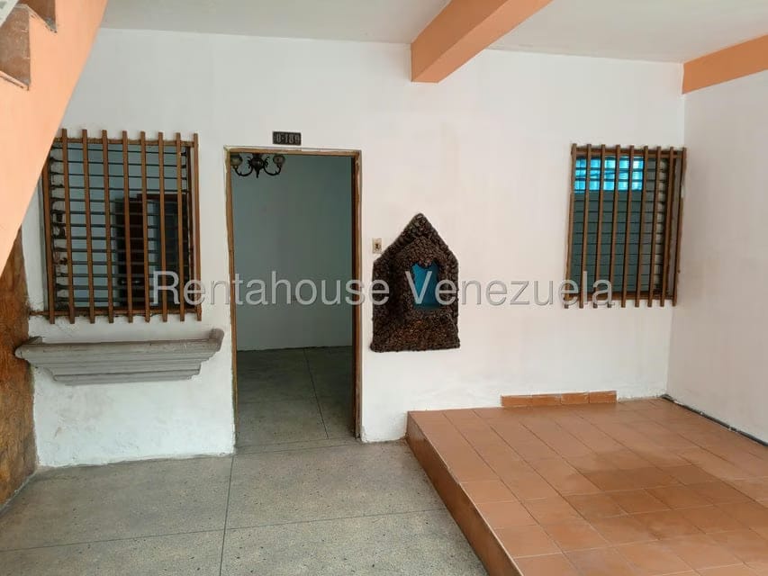Casa (1 Nivel) en Venta en Sector Centro Trujillo, Trujillo - 2