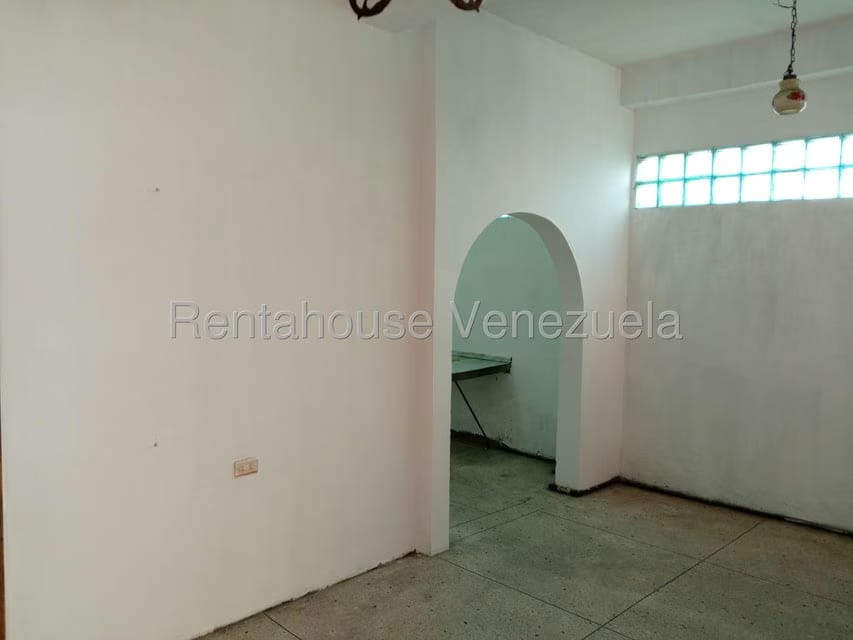 Casa (1 Nivel) en Venta en Sector Centro Trujillo, Trujillo - 3