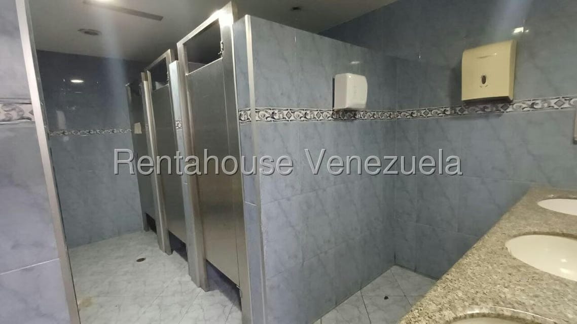 Comercial (Local Comercial) en Alquiler en Buenaventura, Miranda - 11