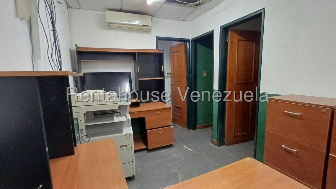 Comercial (Local Comercial) en Alquiler en Buenaventura, Miranda - 12