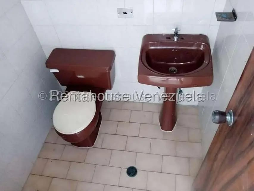Casa (Duplex) en Venta en La Viña, Carabobo - 17