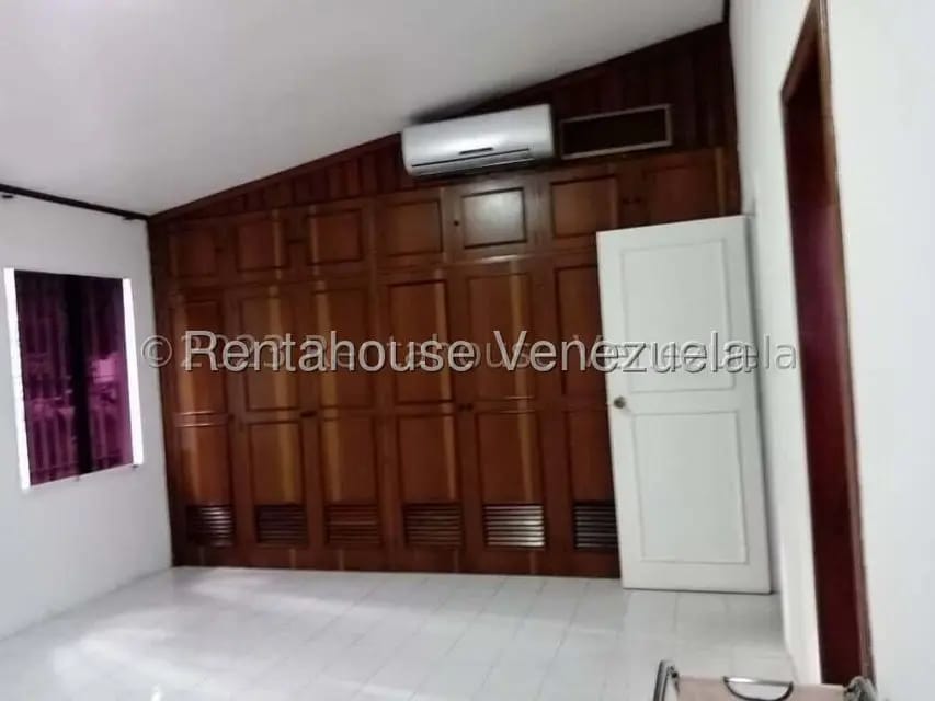 Casa (Duplex) en Venta en La Viña, Carabobo - 22