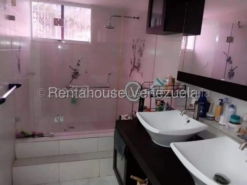 Casa (Duplex) en Venta en La Viña, Carabobo - 27