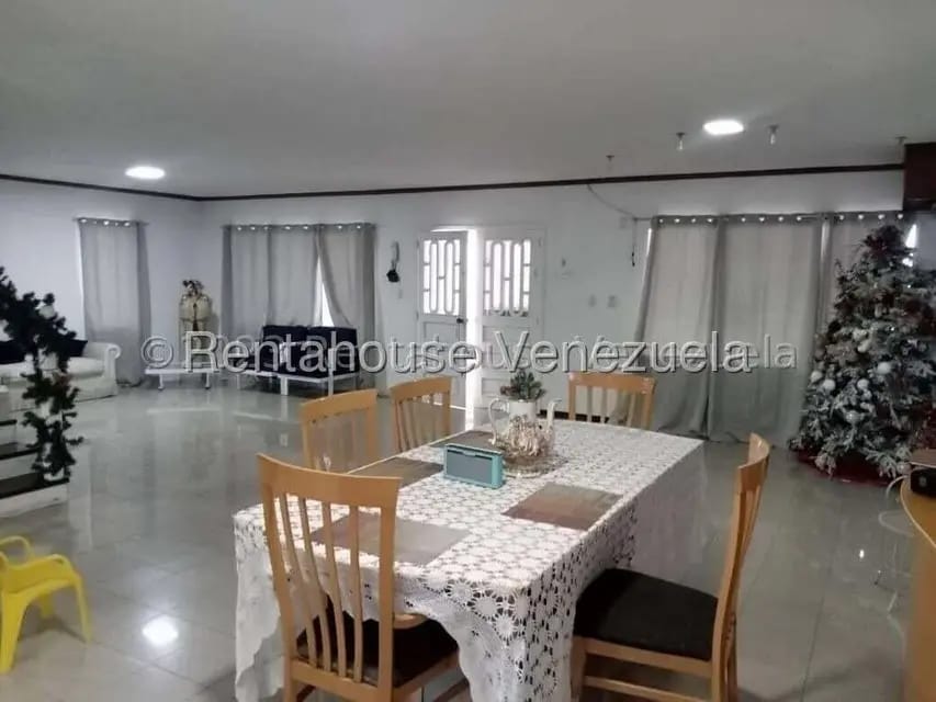 Casa (Duplex) en Venta en La Viña, Carabobo - 5
