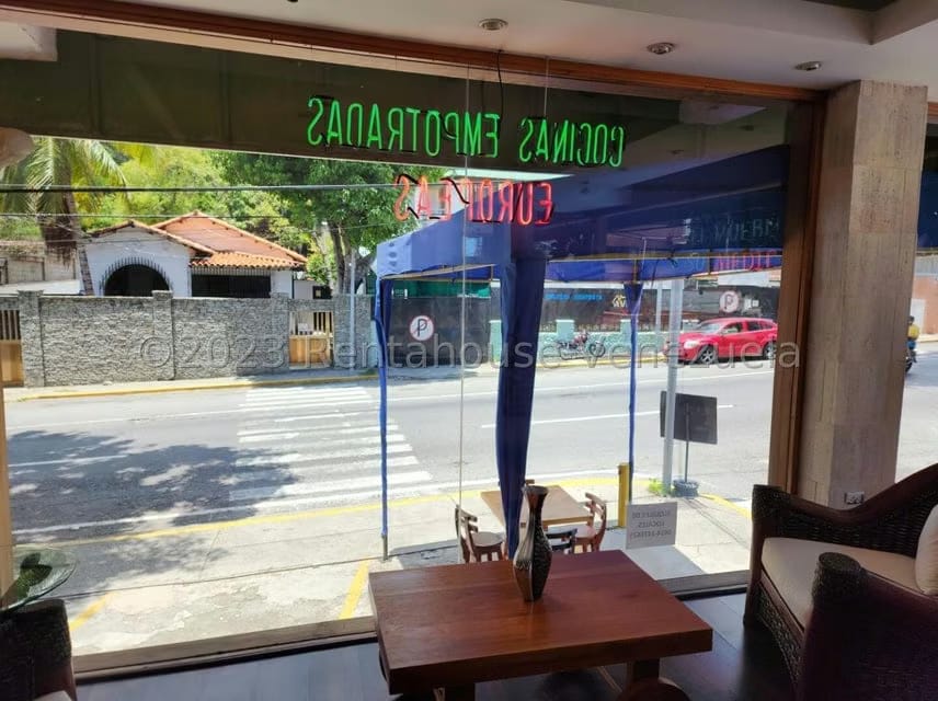 Comercial (Local Comercial) en Alquiler en Macuto, Vargas - 11