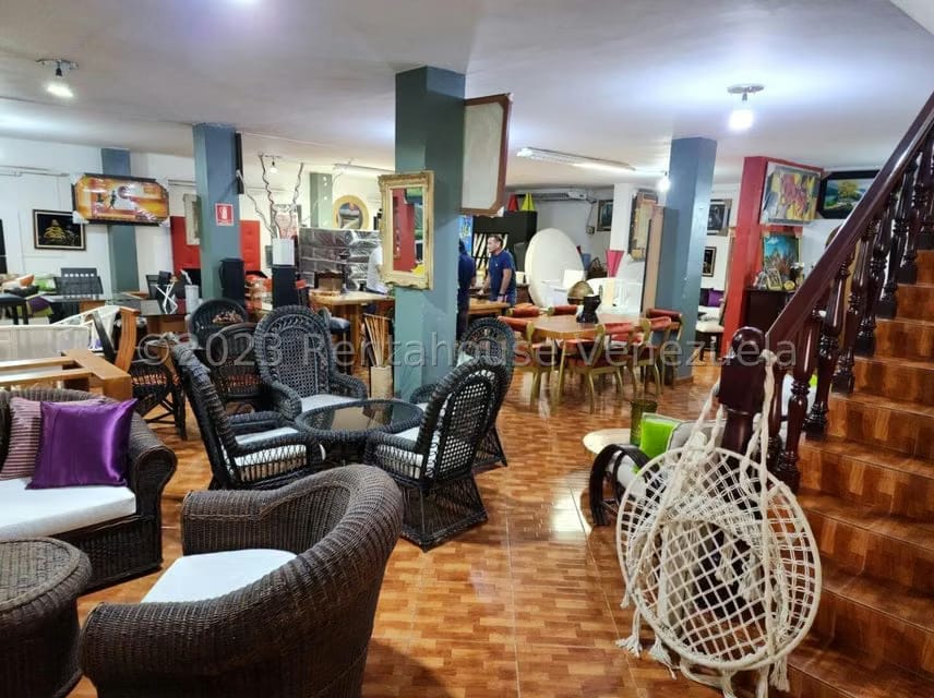 Comercial (Local Comercial) en Alquiler en Macuto, Vargas - 19