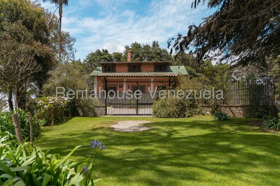 Casa (Hacienda) en Venta en El Junquito, Distrito Metropolitano