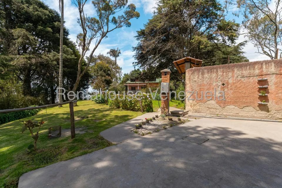 Casa (Hacienda) en Venta en El Junquito, Distrito Metropolitano - 11