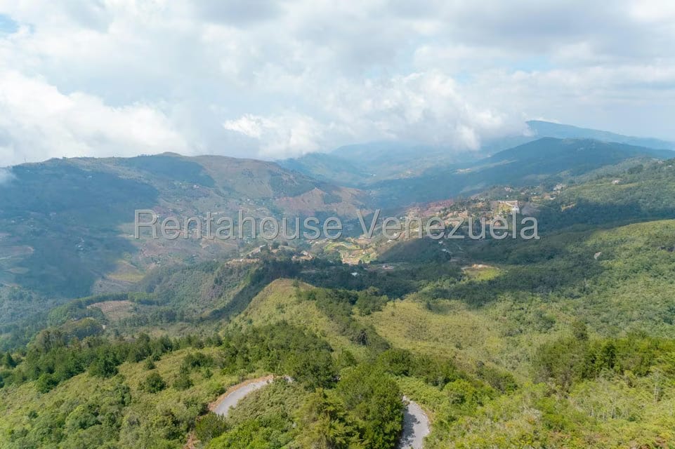 Casa (Hacienda) en Venta en El Junquito, Distrito Metropolitano - 40