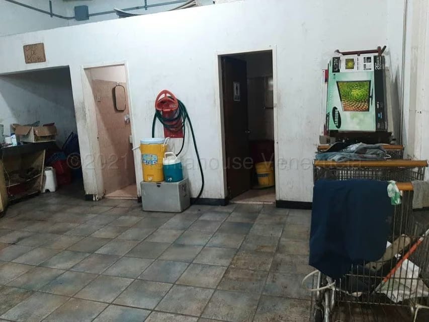 Comercial (Edificio) en Venta en Prado de Maria, Distrito Metropolitano - 10