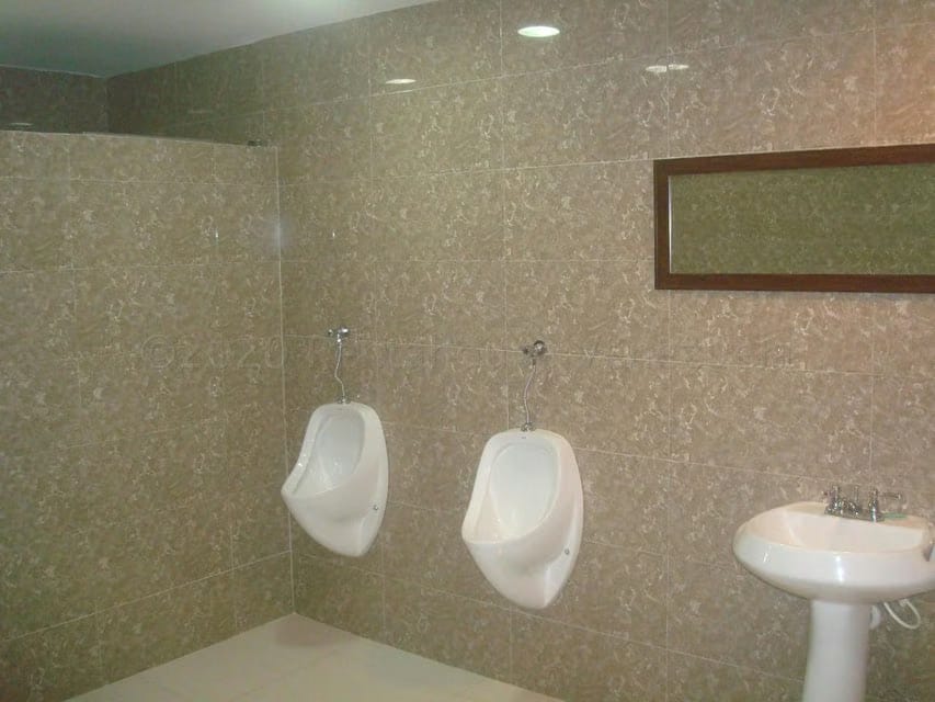 Comercial (Industrial) en Venta en Sector Avenida Intercomunal, Anzoategui - 11