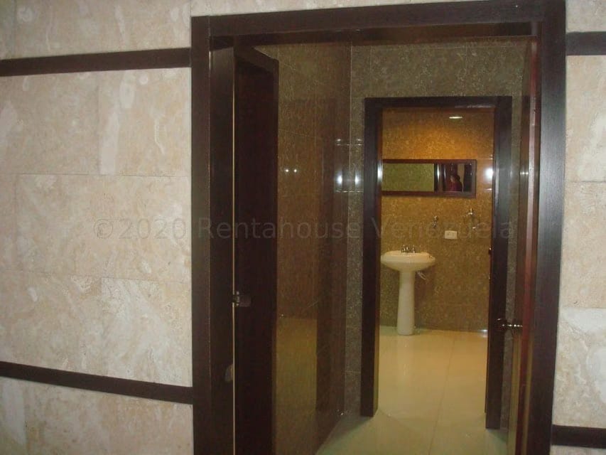 Comercial (Industrial) en Venta en Sector Avenida Intercomunal, Anzoategui - 10