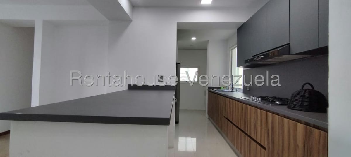 Apartamento (1 Nivel) en Venta en La Lagunita Country Club, Distrito Metropolitano - 11