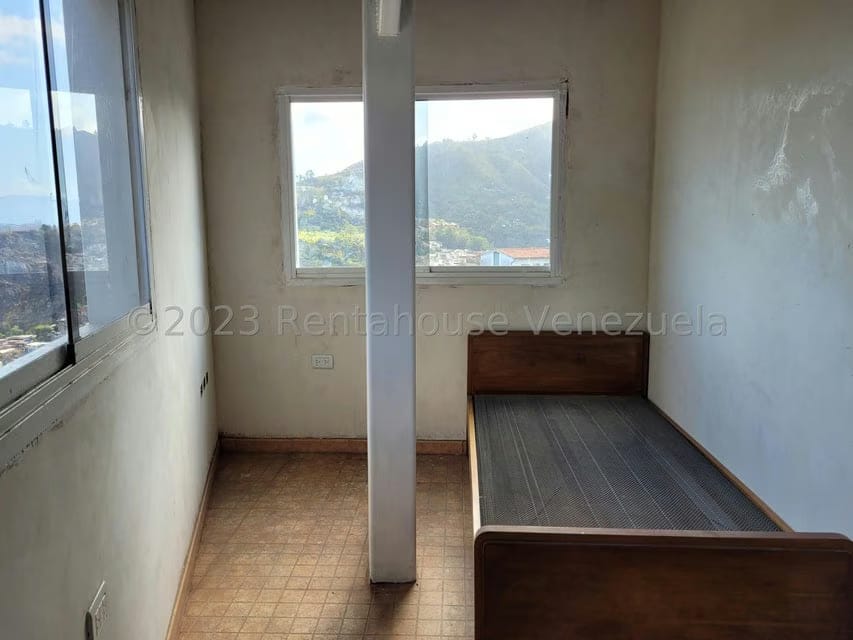 Casa (Multipes Niveles) en Venta en Los Guayabitos, Distrito Metropolitano - 18