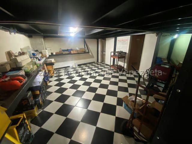 Comercial (Local Comercial) en Alquiler en Municipio Carrizal, Miranda - 11