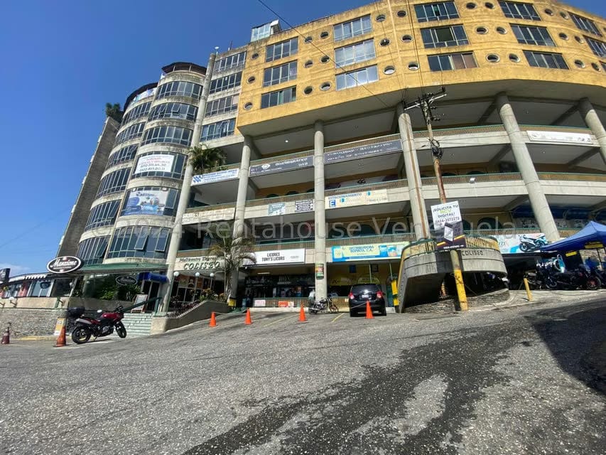 Comercial (Local Comercial) en Alquiler en Municipio Carrizal, Miranda - 28