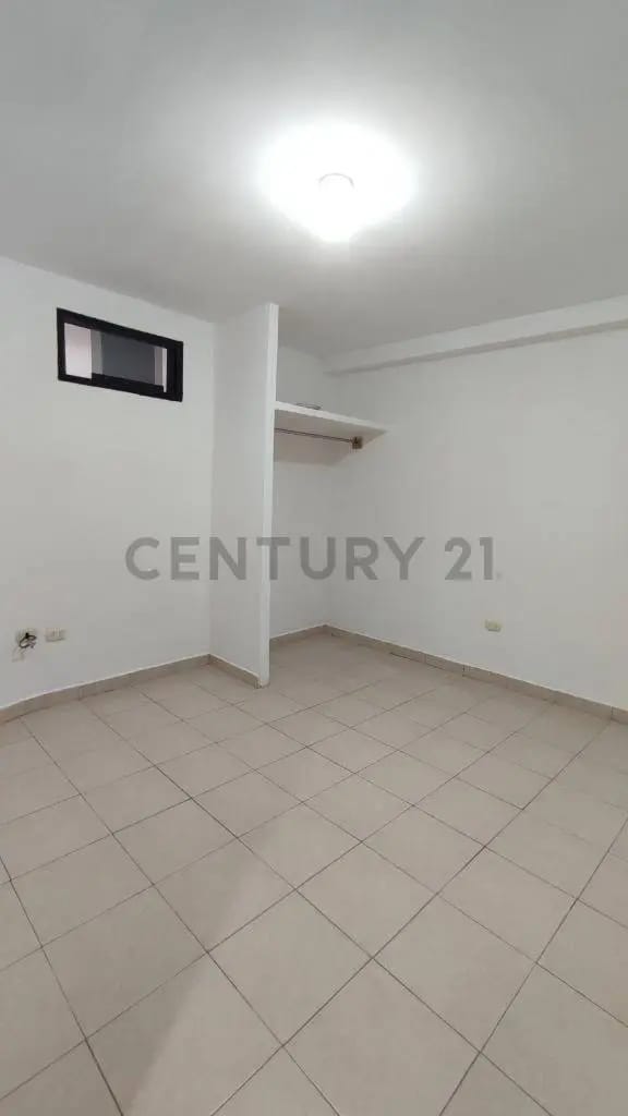 Apartamento en alquiler - 2