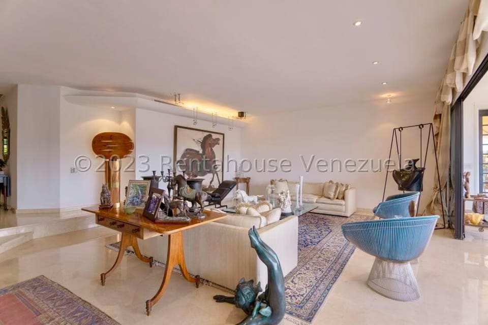 Apartamento (Planta Baja) en Venta en Colinas del Tamanaco, Distrito Metropolitano - 15