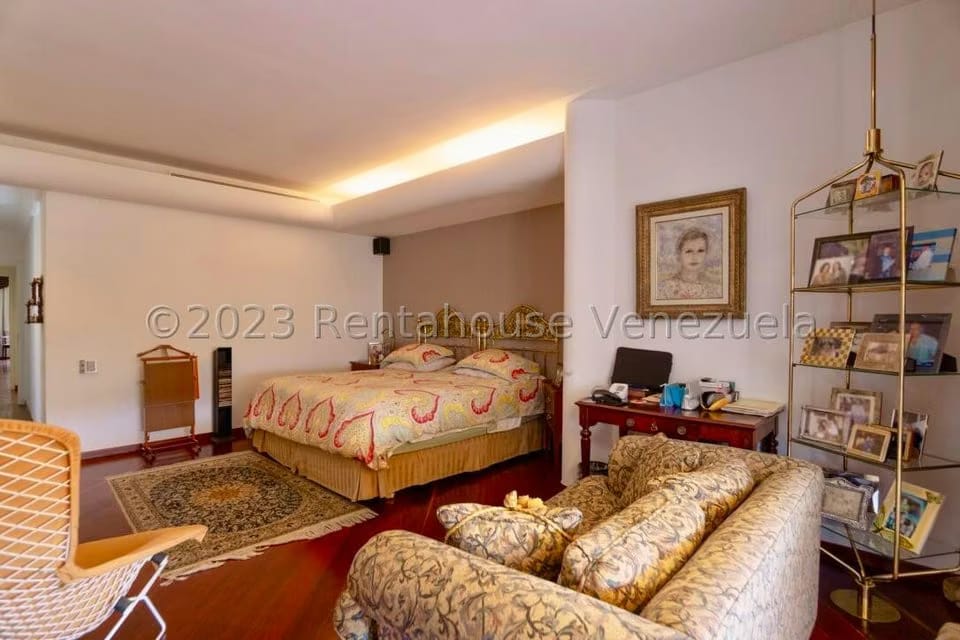 Apartamento (Planta Baja) en Venta en Colinas del Tamanaco, Distrito Metropolitano - 47