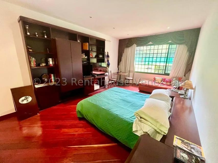Apartamento (Planta Baja) en Venta en Colinas del Tamanaco, Distrito Metropolitano - 59