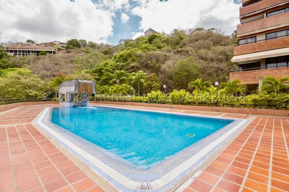 Apartamento (Planta Baja) en Venta en Colinas del Tamanaco, Distrito Metropolitano - 64