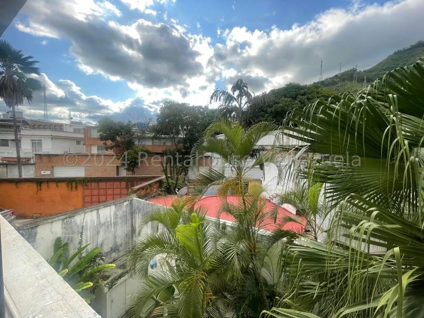Anexo (Duplex) en Alquiler en Las Palmas, Distrito Metropolitano - 18