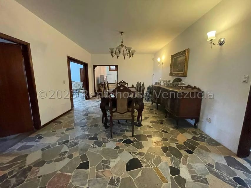 Casa (Multipes Niveles) en Venta en El Marques, Distrito Metropolitano - 24