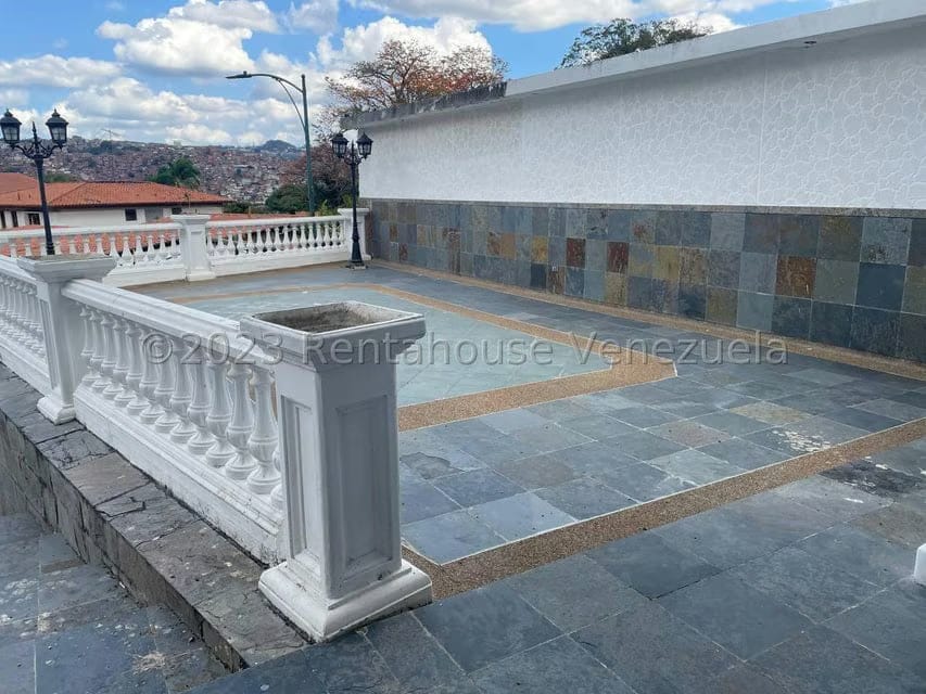 Casa (Multipes Niveles) en Venta en El Marques, Distrito Metropolitano - 4