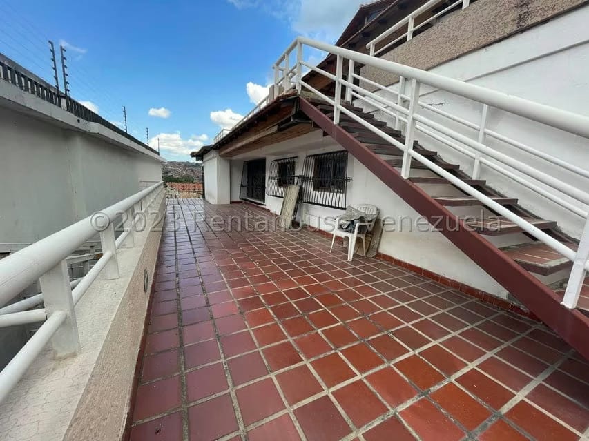 Casa (Multipes Niveles) en Venta en El Marques, Distrito Metropolitano - 34