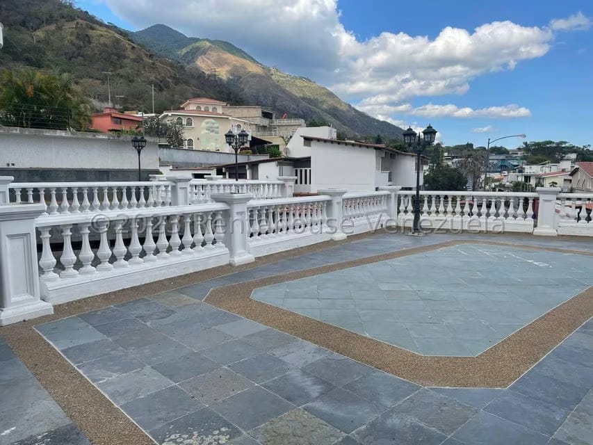 Casa (Multipes Niveles) en Venta en El Marques, Distrito Metropolitano - 5
