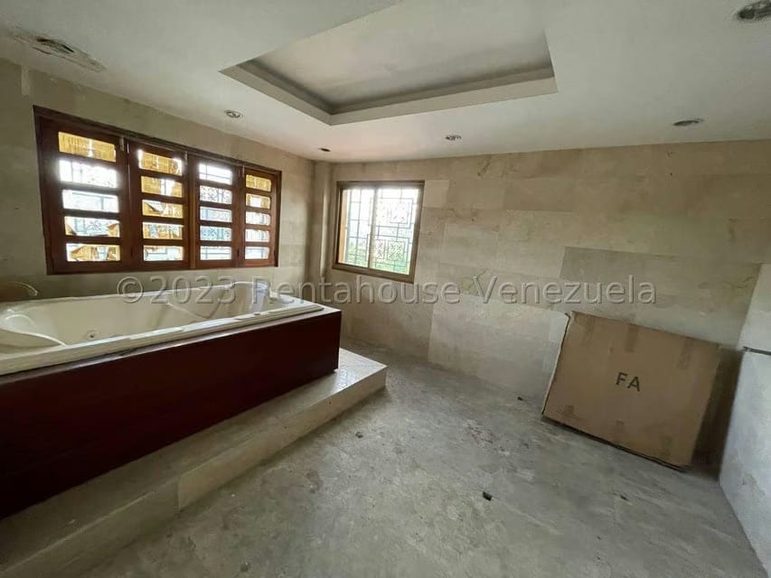 Casa (Multipes Niveles) en Venta en El Marques, Distrito Metropolitano - 63