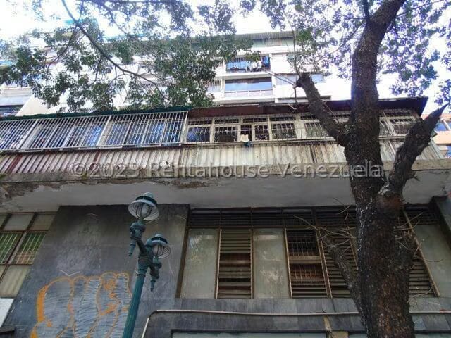 Comercial (Local Comercial) en Alquiler en Parroquia La Candelaria, Distrito Metropolitano