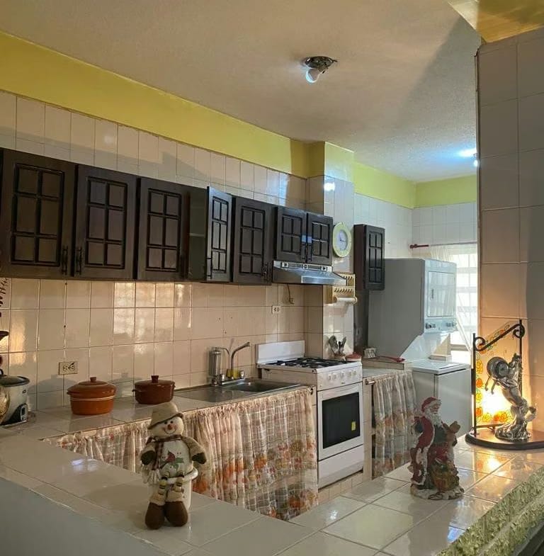 Apartamento de 75 mts. Avenida Victoria, Caracas. - 2