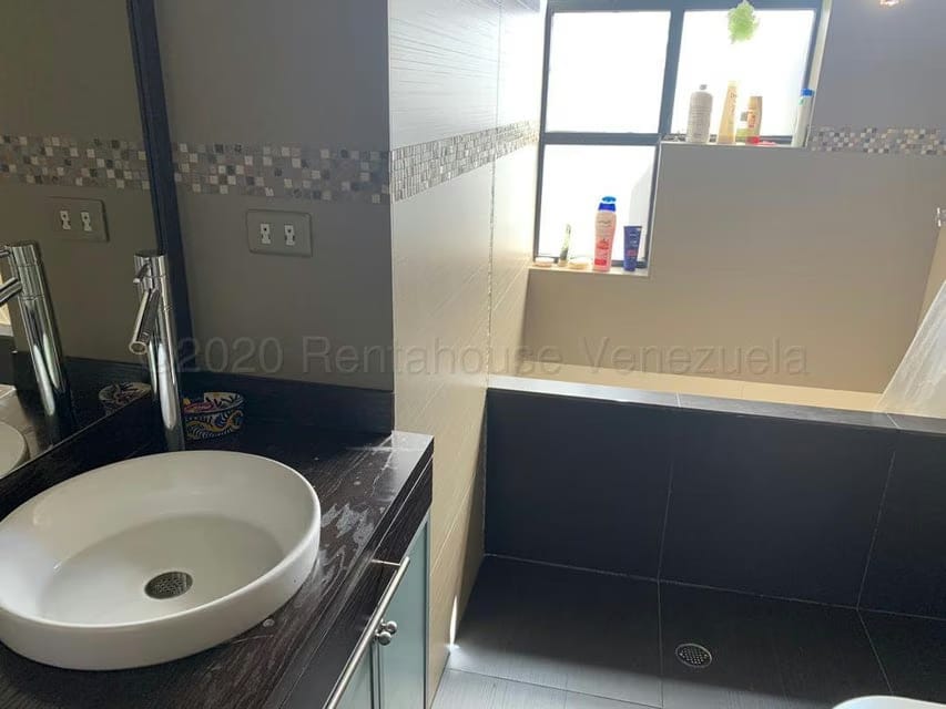Apartamento (Duplex) en Venta en Chulavista, Distrito Metropolitano - 10